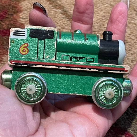 Thomas & Friends Percy Special 60th edition Wooden Train - Picture 5 of 5